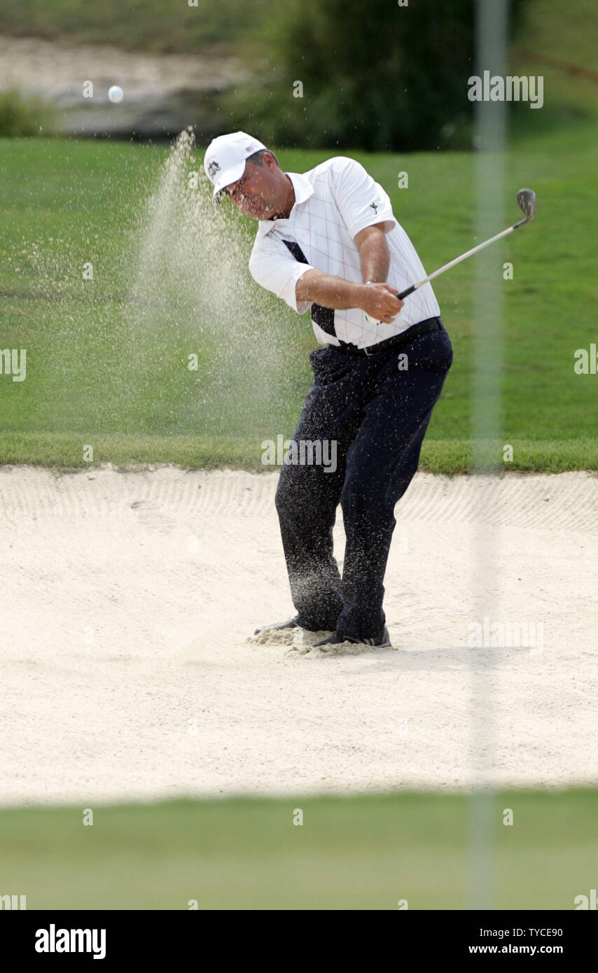 Kenny cowan hires stock photography and images Alamy