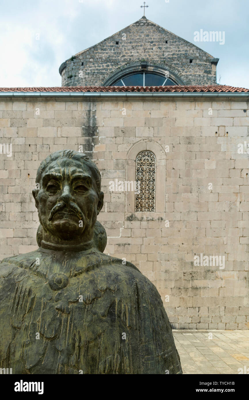 Captain Marko Martinovic statue, in front of Saint Nicholas Church, Kotor Bay, Perast, Montenegro Stock Photo