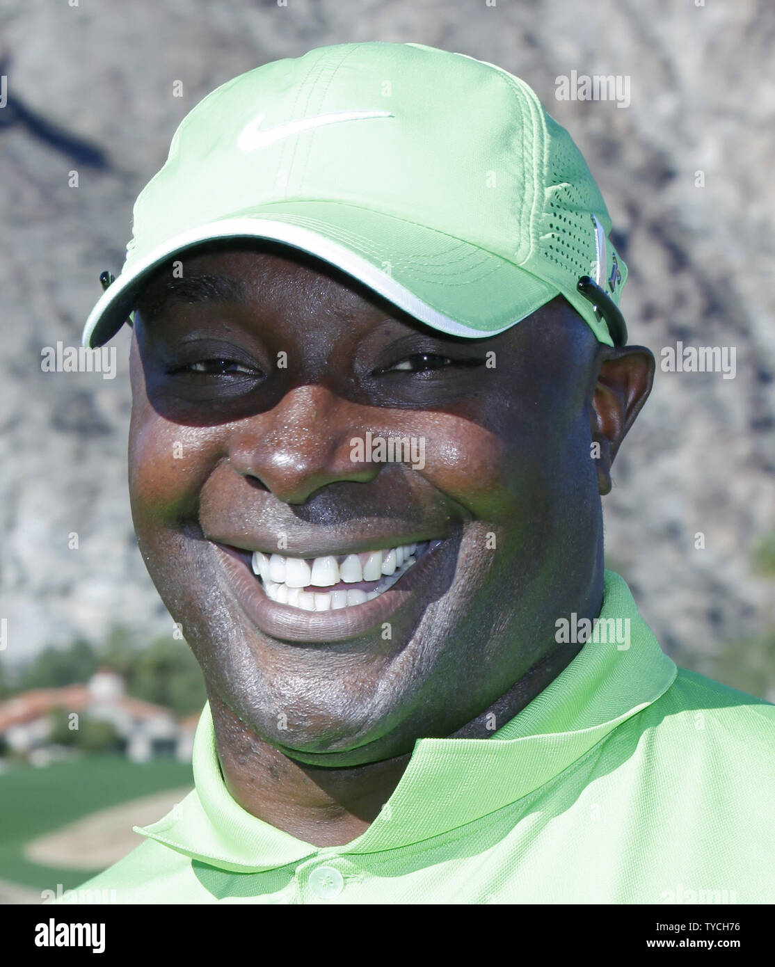 Former NFL wide receiver Sterling Sharpe arrives at the Bob Hope Classic at PGA West in La Quinta, California on January 23, 2010.  The tournament teams professional and amateur golfers with celebrities and has been raising money for a variety of charities since 1960.   (UPI/David Silpa) Stock Photo