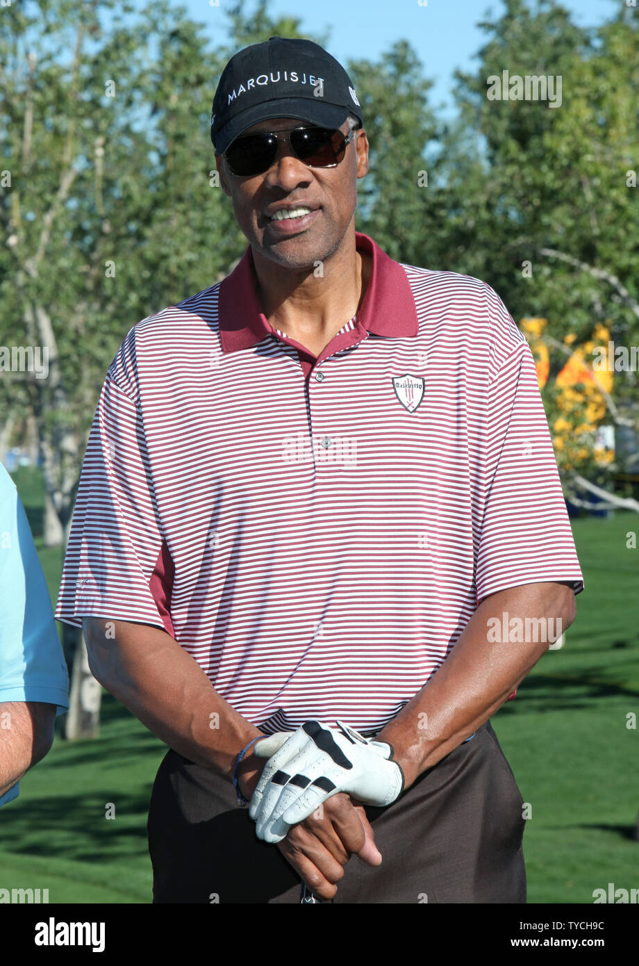 Julius Erving Dr J High Resolution Stock Photography And Images Alamy Julius Erving Dr J High Resolution Stock Photography And Images Alamy