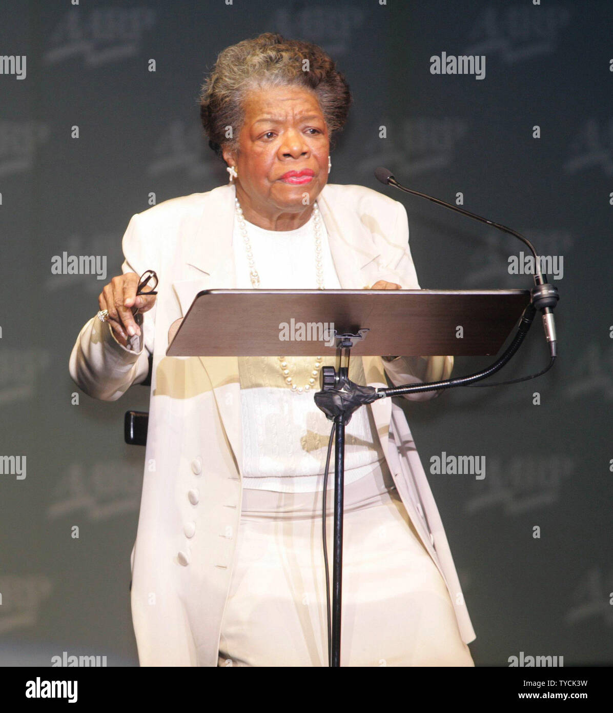 Maya angelou singer hi-res stock photography and images - Alamy