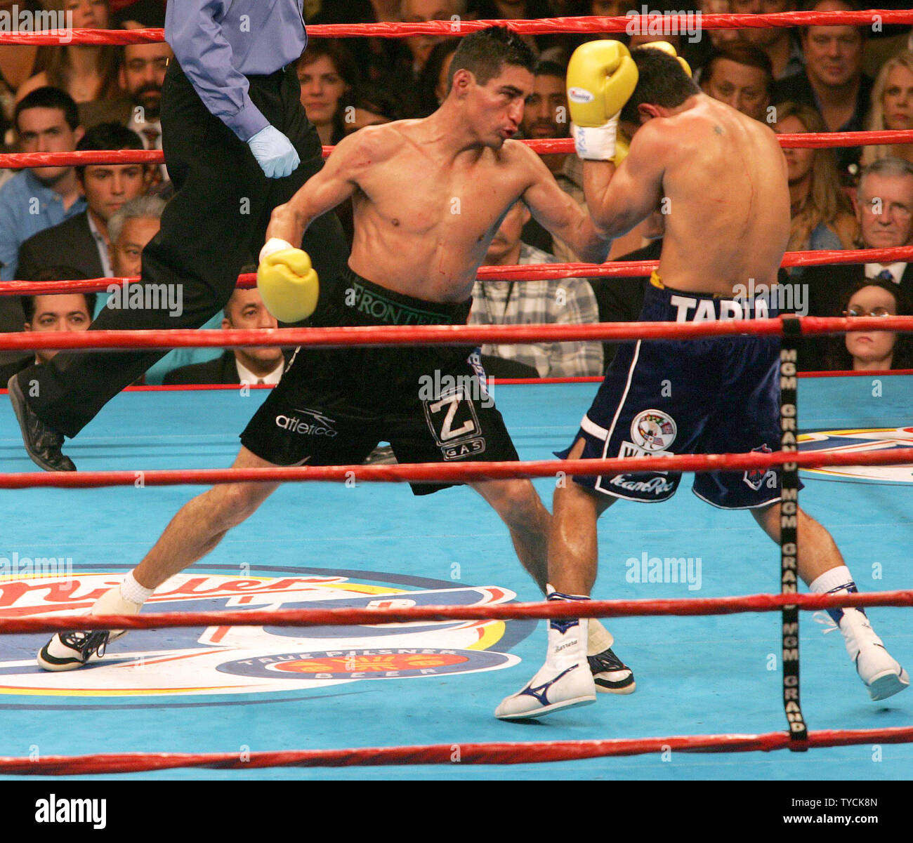 Marco antonio barrera hi-res stock photography and images - Alamy
