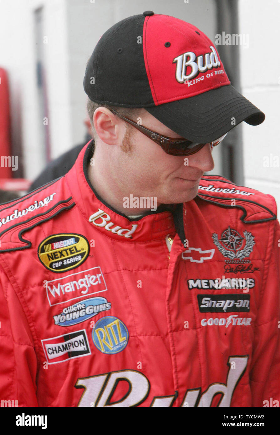 Dale Earnhardt Jr Car 2006 High Resolution Stock Photography and Images ...