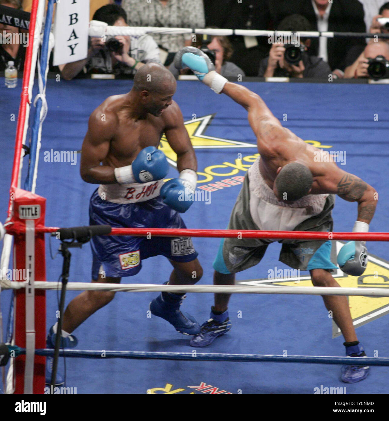 Champion Bernard Hopkins (L) hits challenger Winky Wright with a left during the Ring Magazine Light Heavyweight title fight at Mandalay Bay in Las Vegas on July 21, 2007. Hopkins won by decision.  (UPI Photo/Roger Williams) Stock Photo