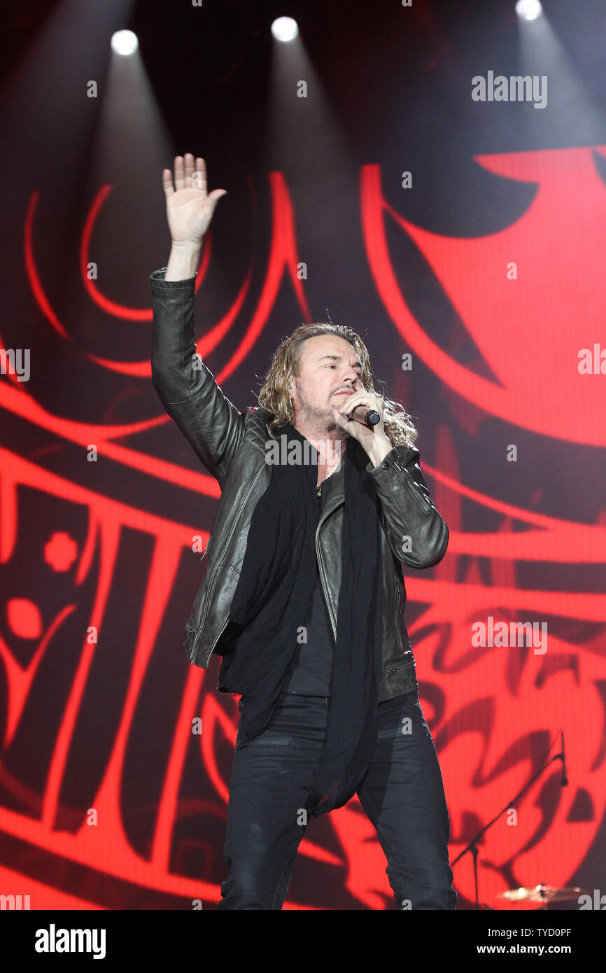 Mexican pop rock band Mana performs during the 30th bi-annual Rock in Rio  music festival