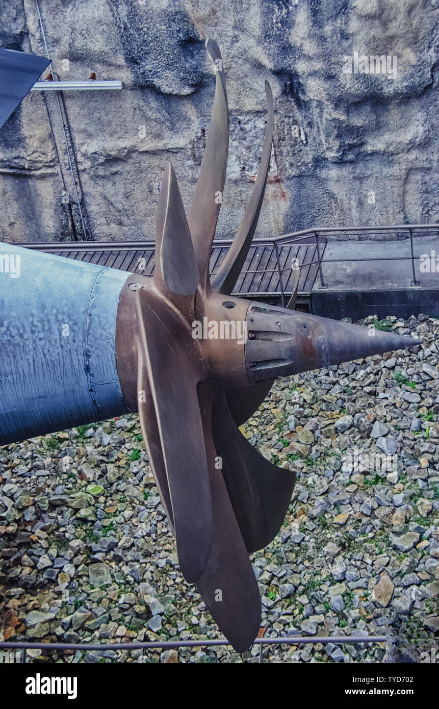 Nuclear submarine propeller hires stock photography and images Alamy