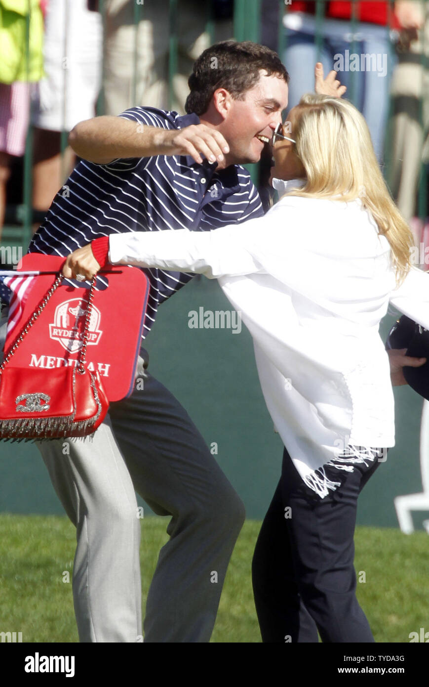 Golfer phil mickelson wife amy hi-res stock photography and images pic