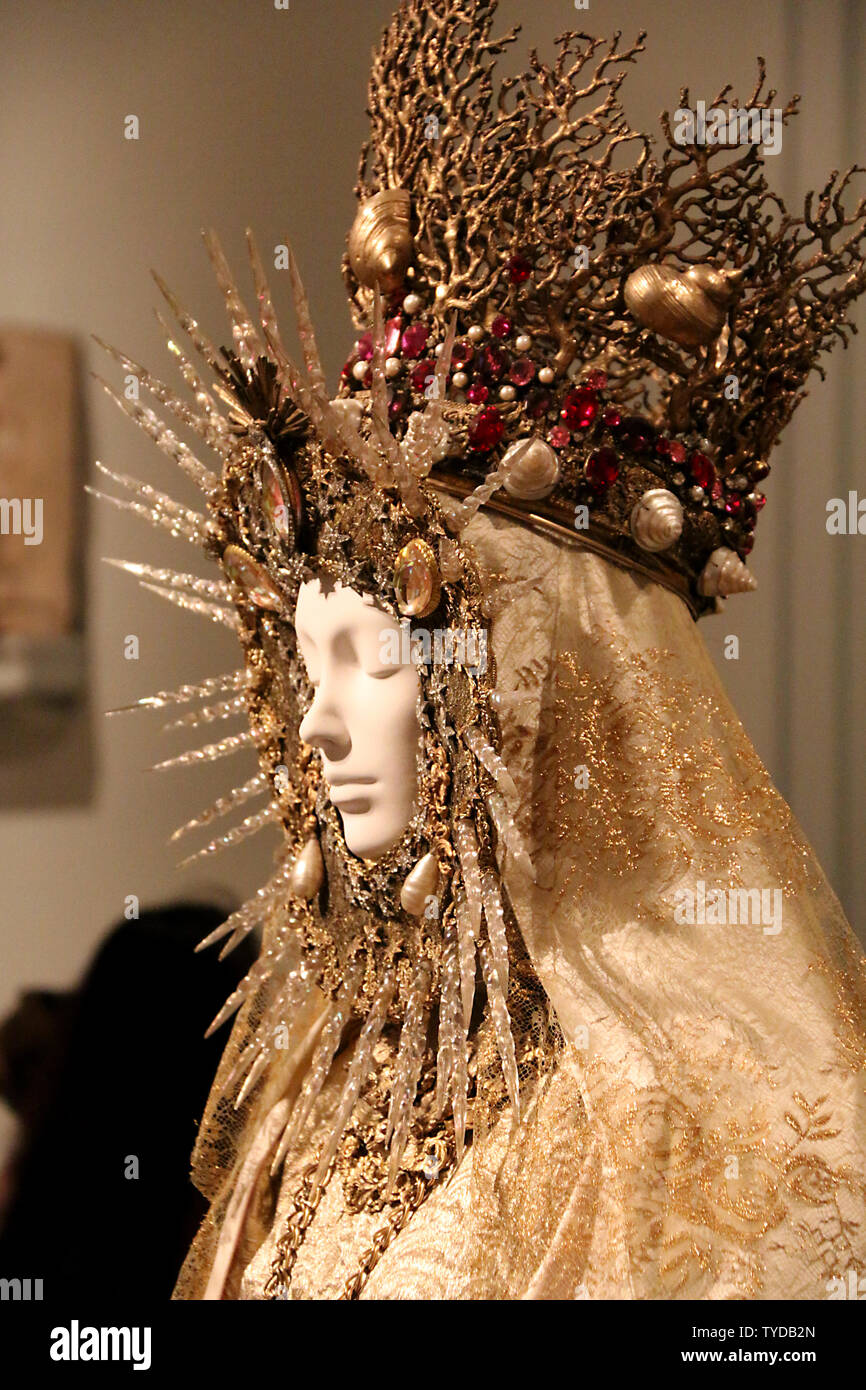 Heavenly Bodies costume, Metropolitan Museum of Art, New York City, new York, USA Stock Photo