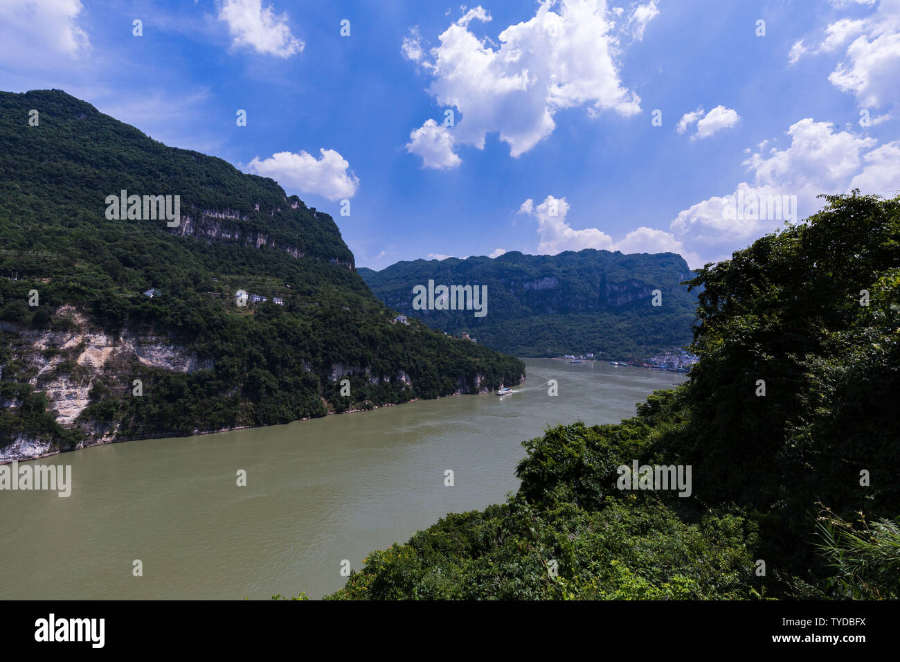 three gorges family Stock Photo - Alamy