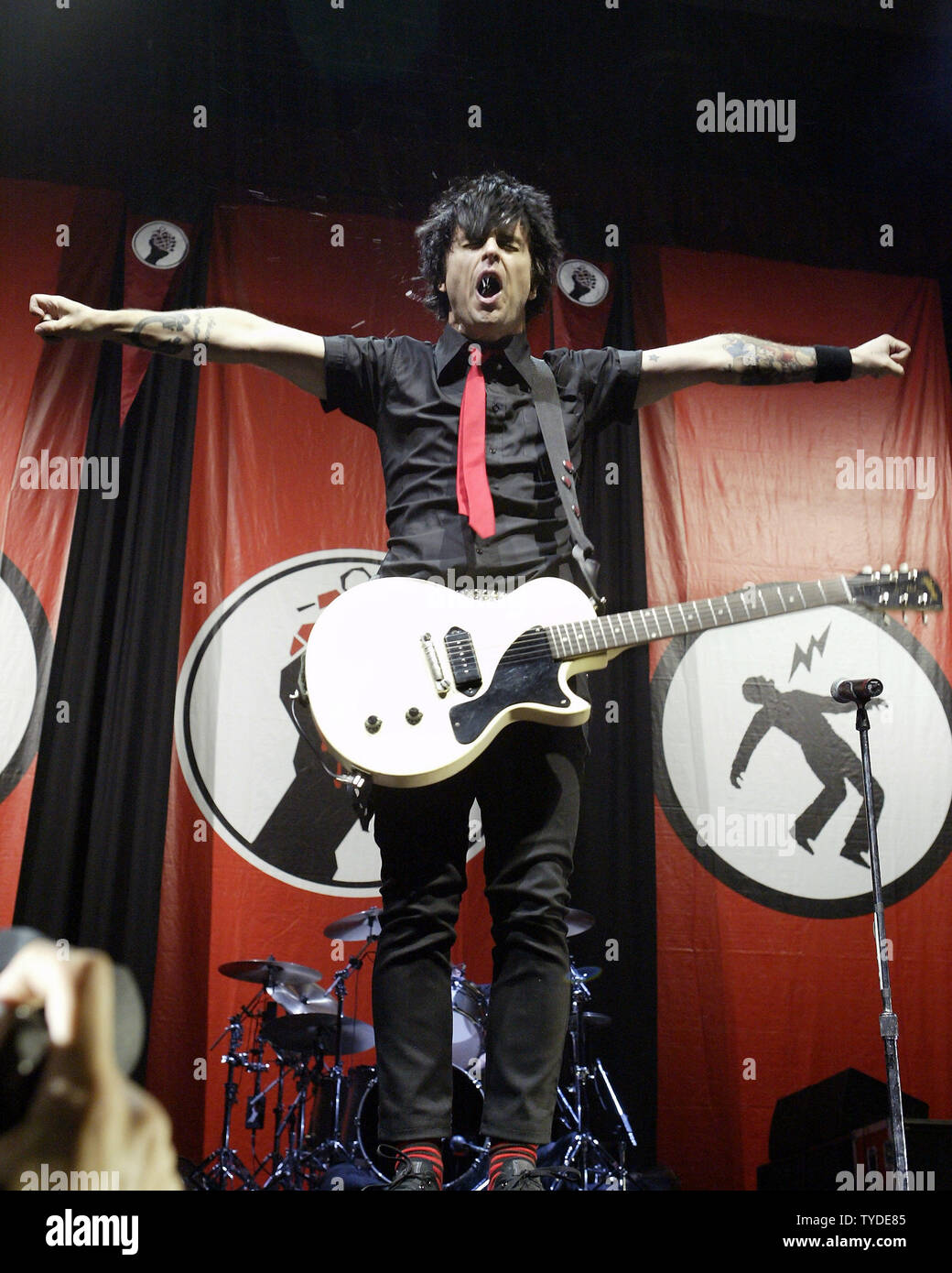 Billie Joe Armstrong with Green Day performs in concert at the Convocation Center in Coral Gables,  Florida, on April 15, 2005.  (UPI Photo/Michael Bush) Stock Photo