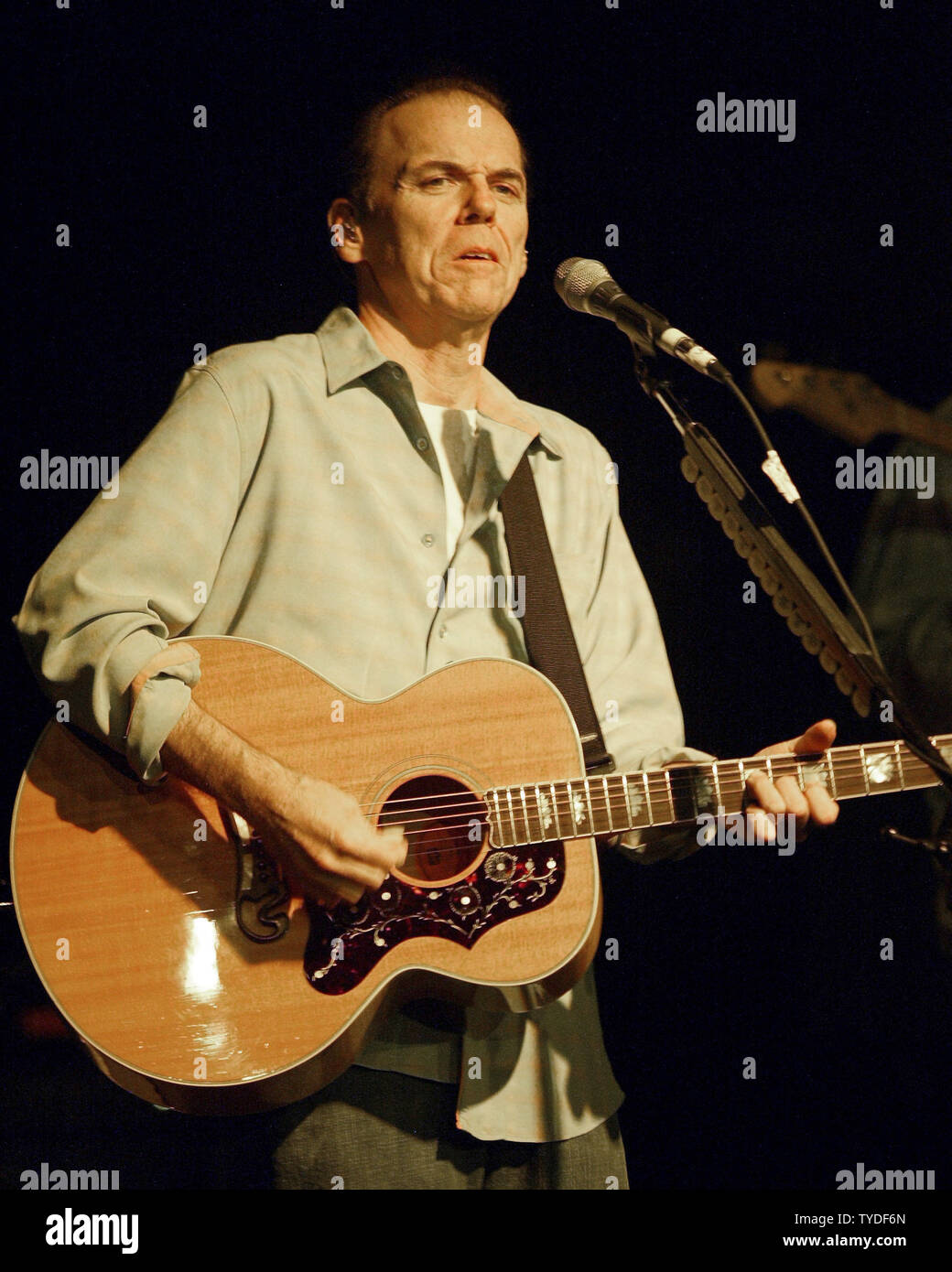 John hiatt hires stock photography and images Alamy