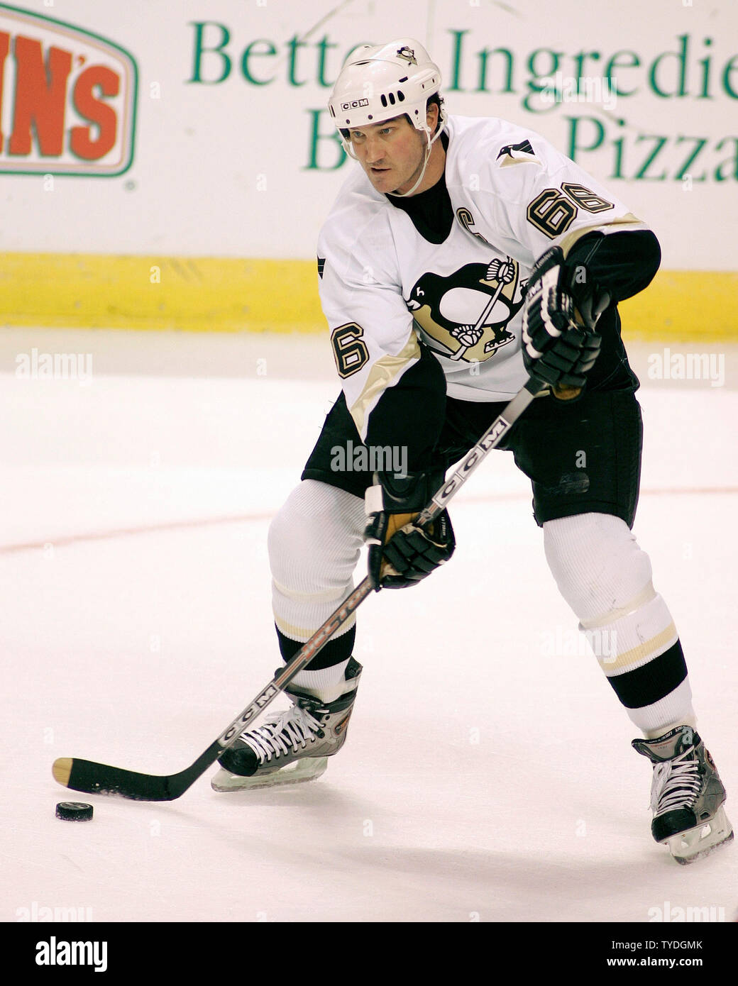 NHL: Owner Mario Lemieux has Penguins well-positioned for run at three-peat