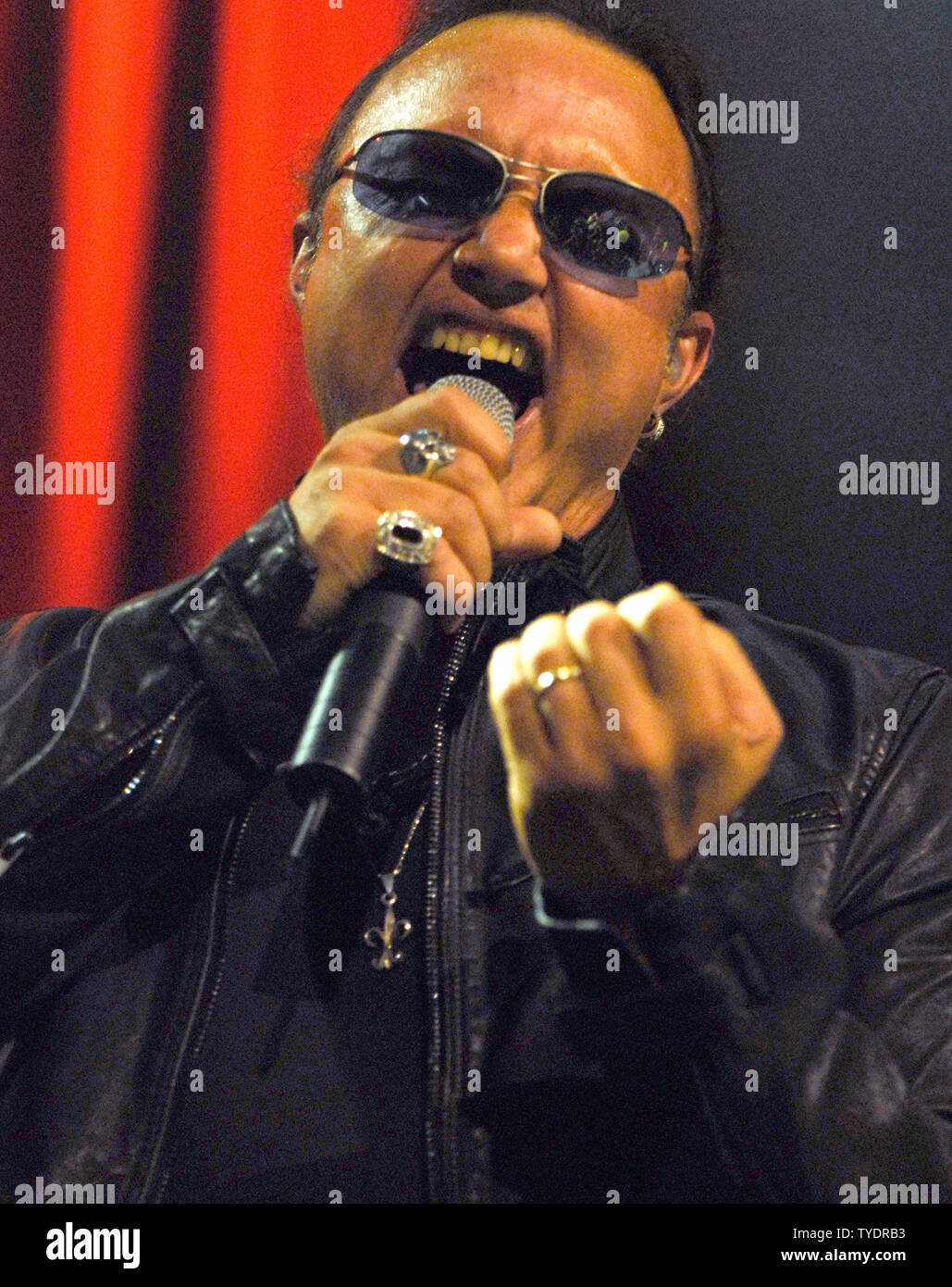 Geoff tate of queensryche hires stock photography and images Alamy