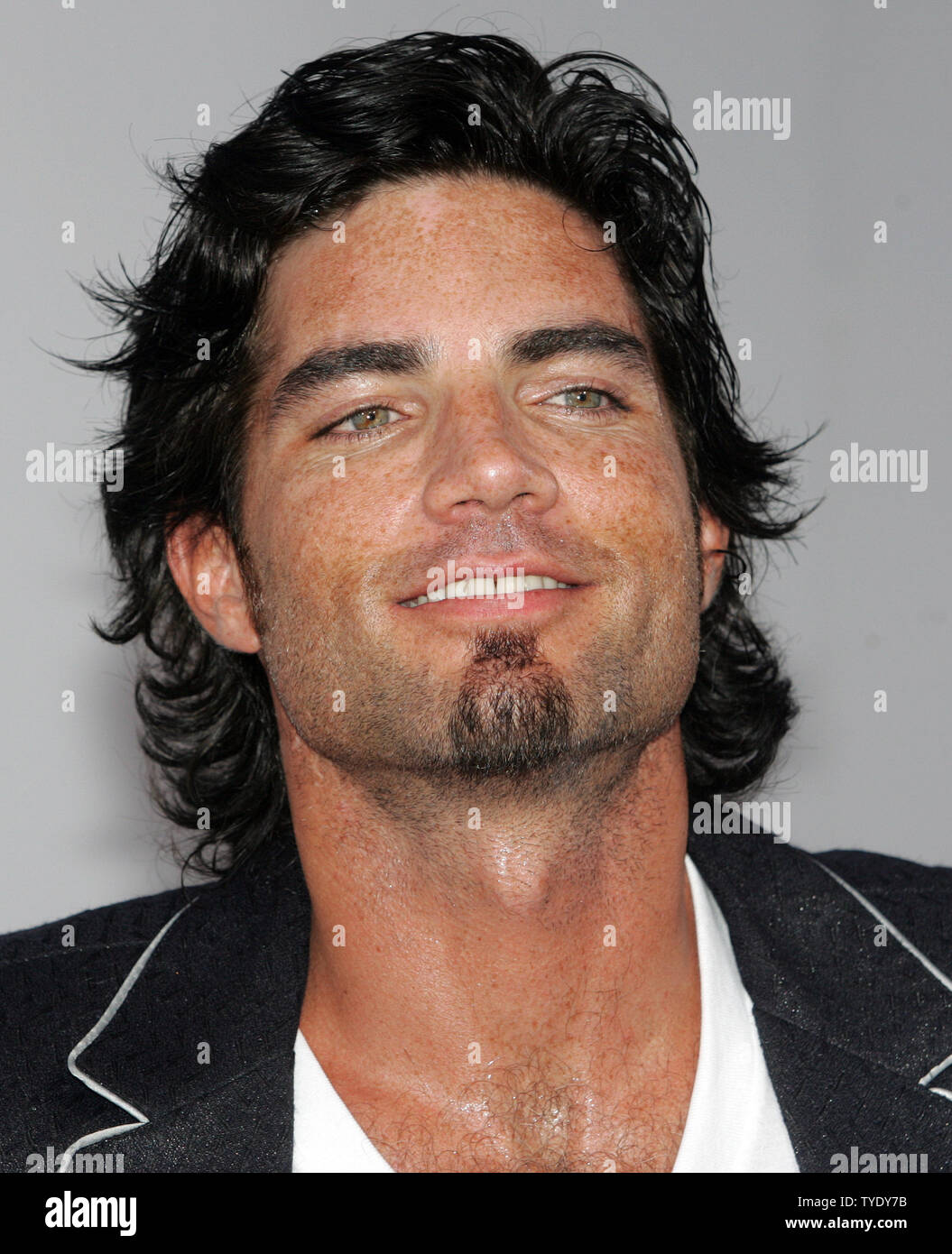 Victor gonzalez hires stock photography and images Alamy