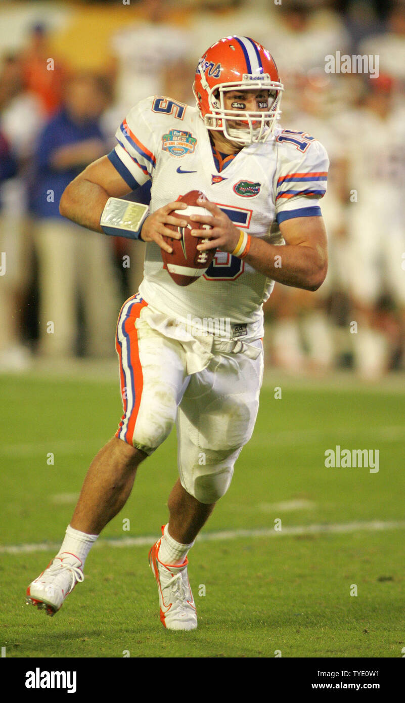 Florida Gators quarterback Tim Tebow led his team to a 24-14 victory  against the Oklahoma Sooners during the 2009 BCS National Championship game  in Miami on January 8, 2009. The Gators won