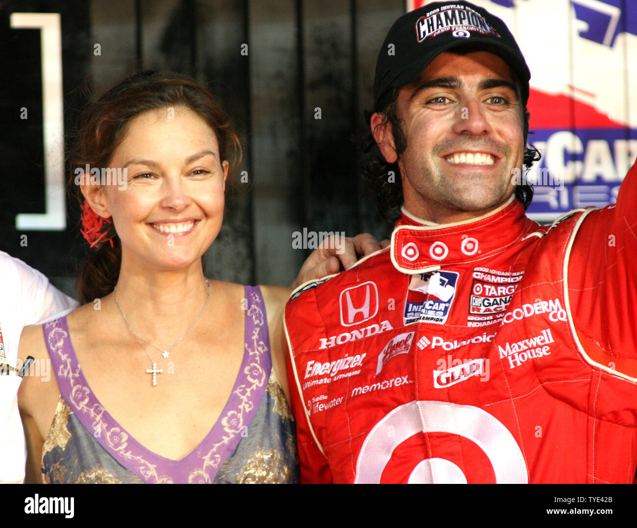 Dario Franchitti and his wife, Ashley Judd celebrate winning the IRL ...