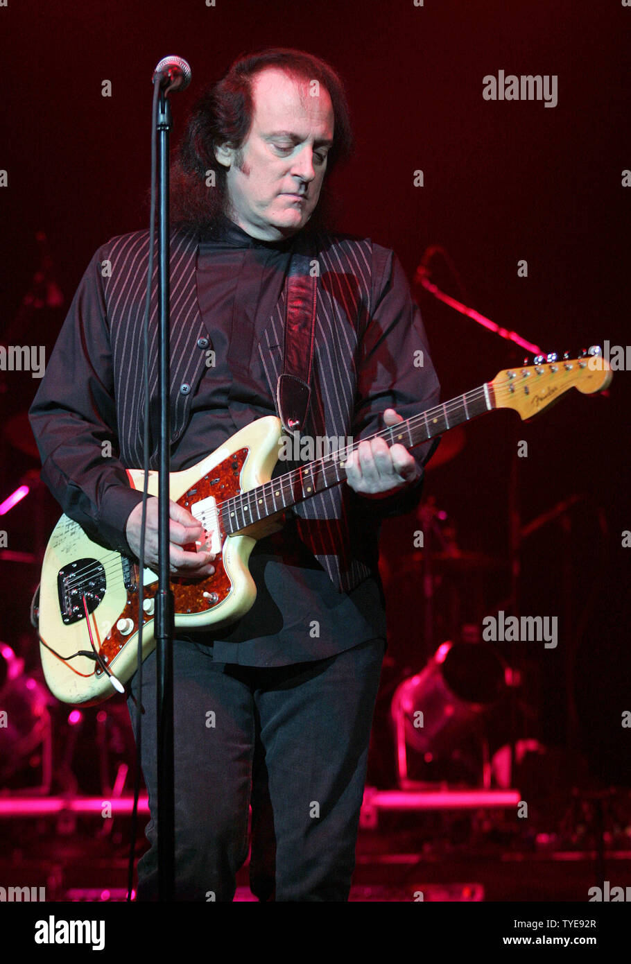 Tommy james and the shondells concert hires stock photography and images Alamy