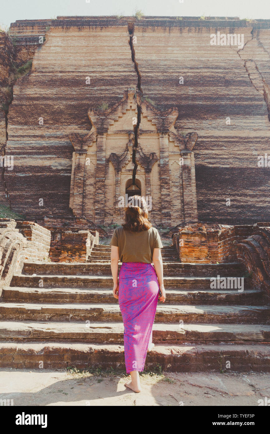 Mingon pagoda, ancient city of Mingon, Myanmar Stock Photo