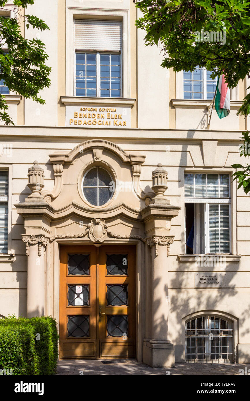 Entrance of Sopron University Benedek Elek Faculty of Pedagogy, Sopron,  Hungary Stock Photo - Alamy