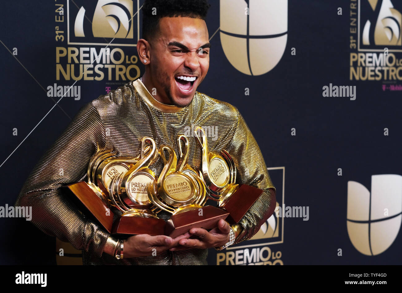 Ozuna wins nine awards at the 2019 Premio Lo Nuestro a La Musica Latina