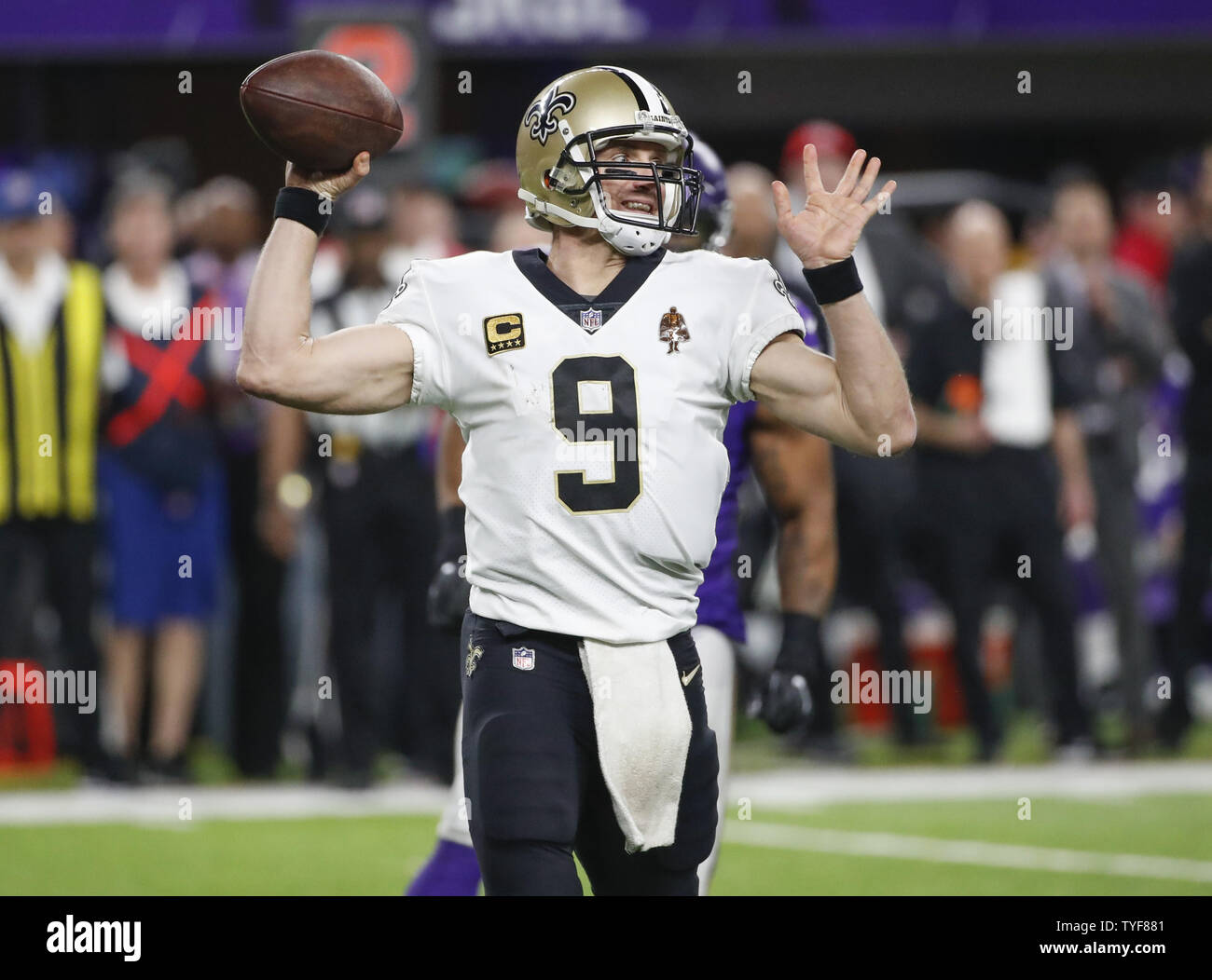 Vikings saints hi-res stock photography and images - Alamy