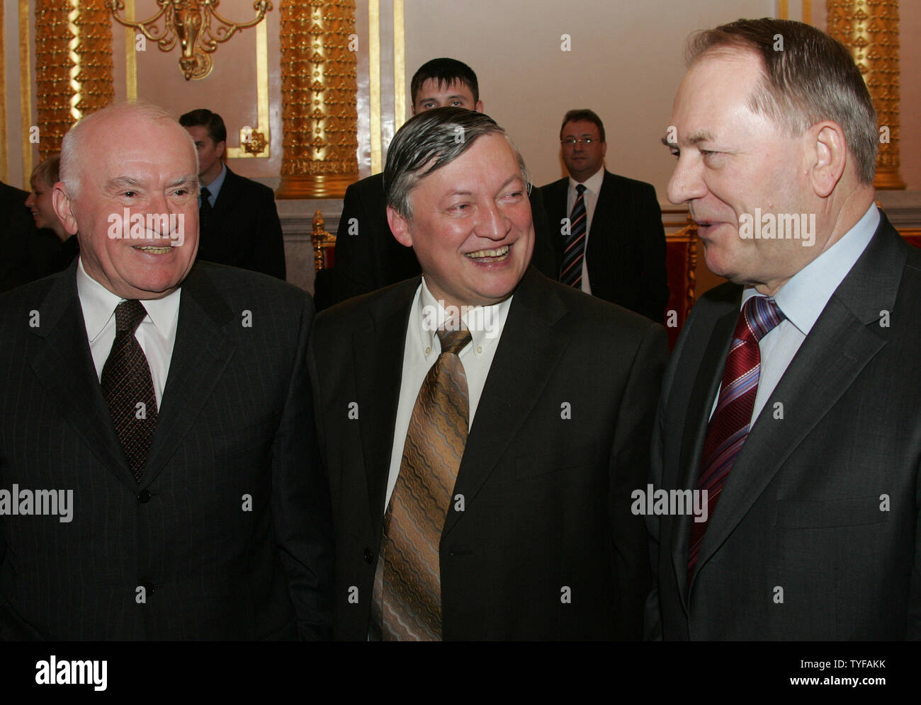 World chess champion Anatoly Karpov left with his wife Irina right and son  Anatoly center at home Stock Photo - Alamy