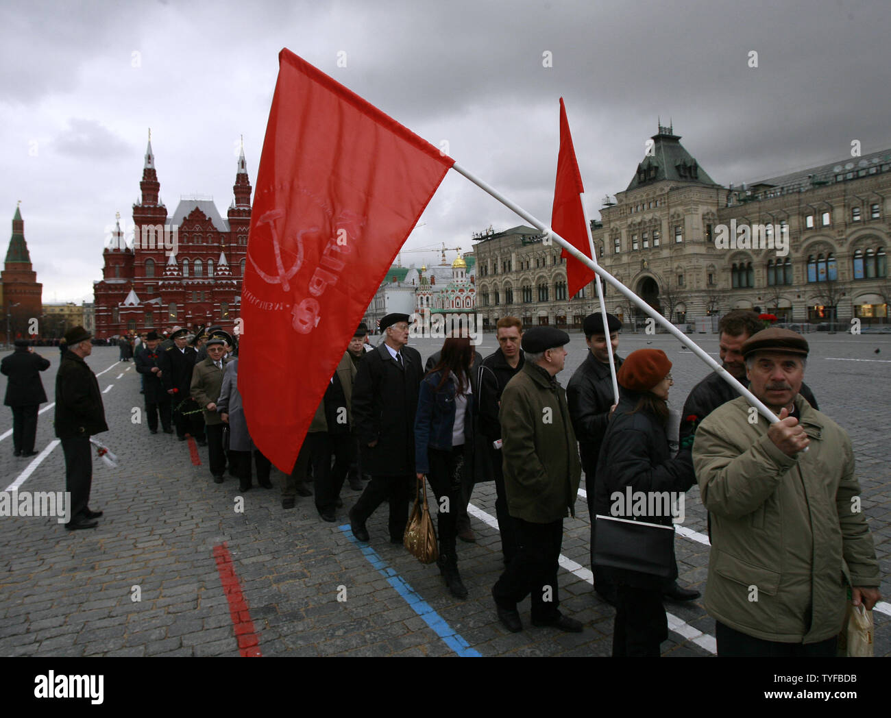Pro-Communist supporters walk to visit the Mausoleum of the Soviet ...