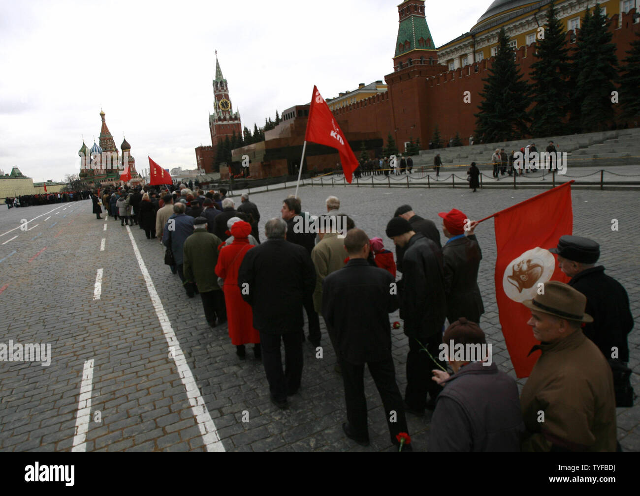 Pro-Communist supporters walk to visit the Mausoleum of the Soviet ...