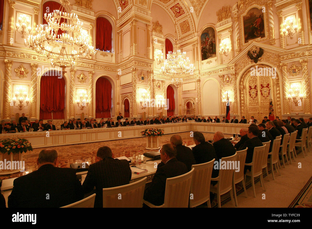 A view of the Kremlin's St. Alexander Hall during a session of the State Council in Moscow on December 19, 2007. Putin and his favored successor Medvedev took turns to lecture top officials on Wednesday as they showed off the double act likely to run the country for the next four years. (UPI Photo/Anatoli Zhdanov) Stock Photo
