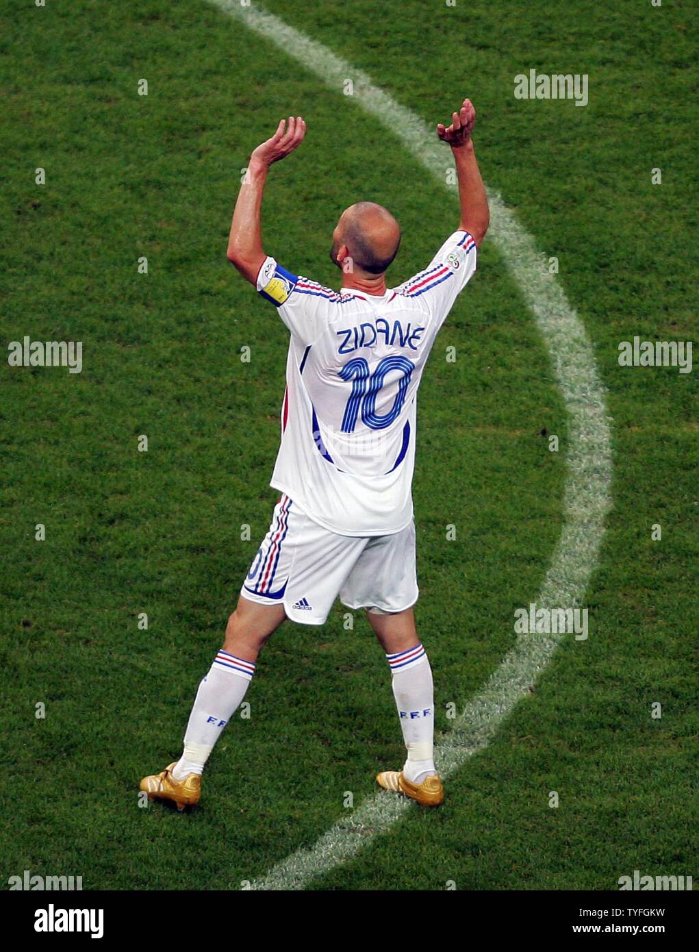 France's Zinedine Zidane celebrates scoring the opening goal from penalty spot during the semi-final of the FIFA World Cup match in Munich Germany on July 5, 2006. France defeated Portugal 1:0. (UPI  Photo/Christian Brunskill) Stock Photo