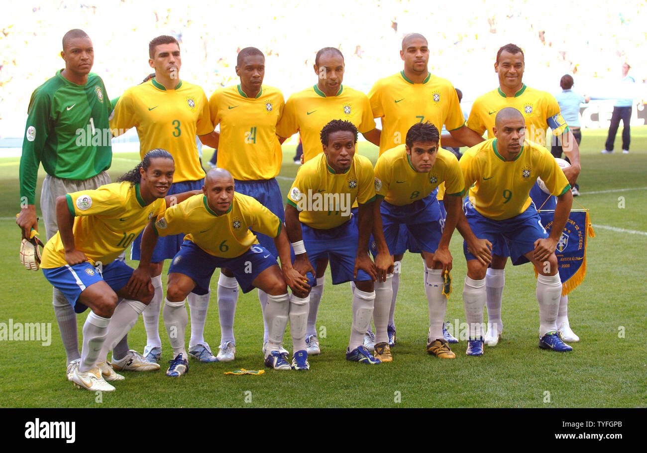 The Brazilian team poses for a picture,  (from left) Goal keeper Dida (1), Lucio (3), Juan (4), Emerson (5), Adriano (7), team captain Cafu (2), Ronaldinho (10), Roberto Carlos (6), Ze Roberto (11), Kaka (8), Ronaldo (9) before playing Australia  in World Cup soccer action in Munich, Germany on June 18, 2006. Brazil defeated Australia 2-0.  (UPI Photo/Arthur Thill) Stock Photo