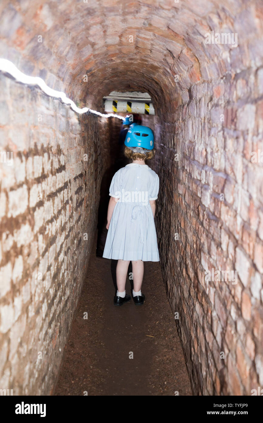“cut and cover” tunnels hires stock photography and images Alamy