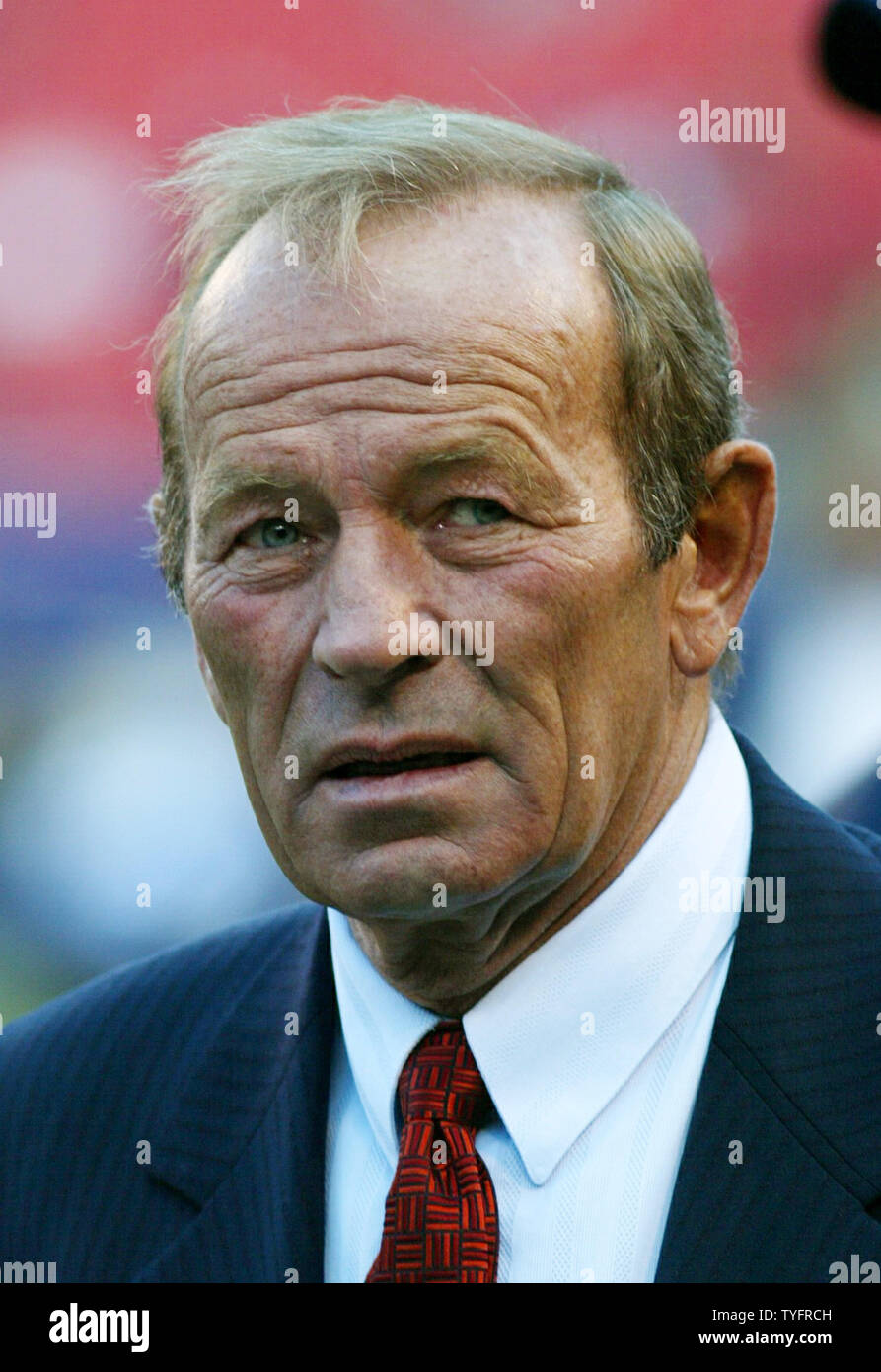 712 Pat Bowlen Photos & High Res Pictures - Getty Images