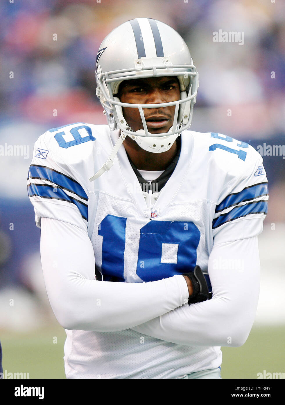 Dallas Cowboys wide receiver Keyshawn Johnson reacts on the sidelines in  week 13 at Giants Stadium in East Rutherford, New Jersey on December 4,  2005. The New York Giants defeated the Dallas