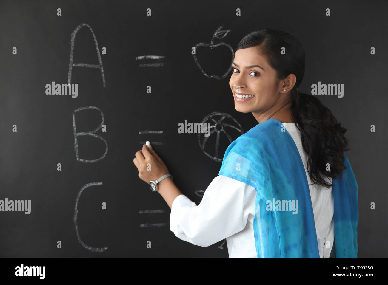 Indian teacher english hi-res stock photography and images - Alamy