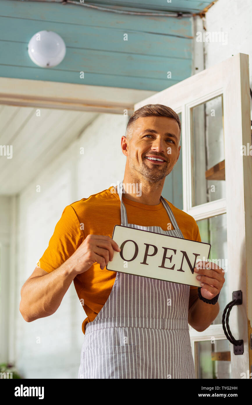 Shop Opening Shot Opening flower shop hi-res stock photography and images - Alamy
