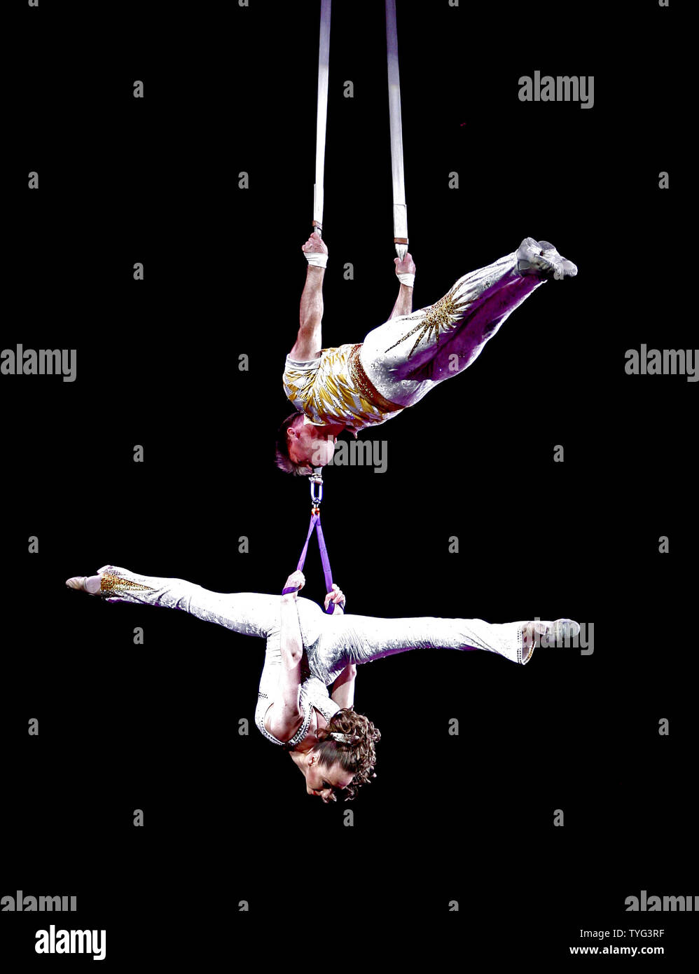 Iron Jaw Circus Hi res Stock Photography And Images Alamy Iron Jaw Circus Hi res Stock Photography And Images Alamy
