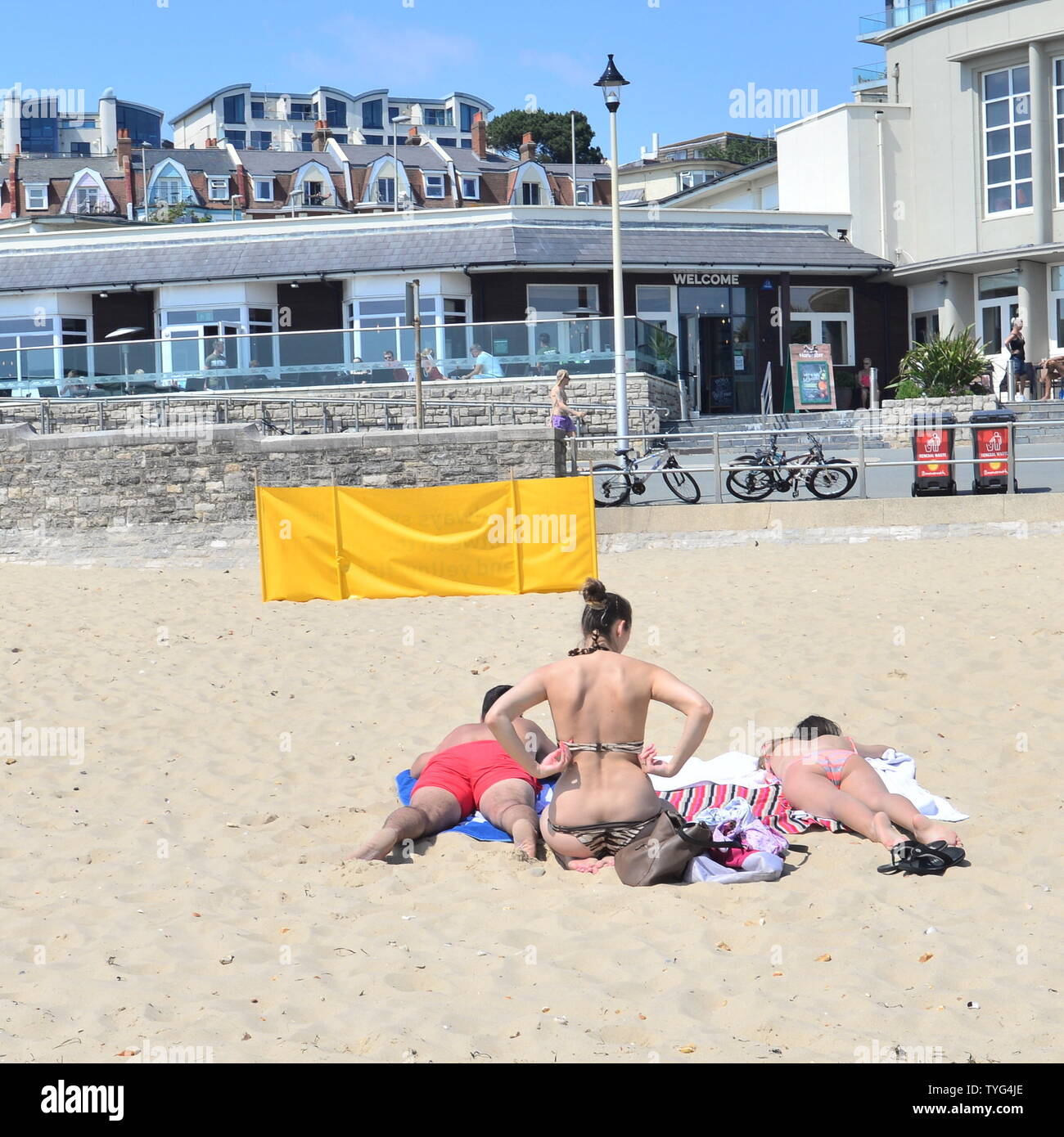 amateur pussy beach tube