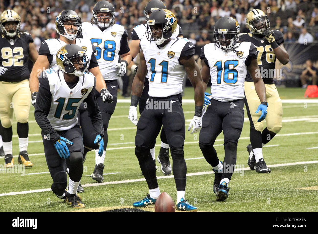 Jacksonville Jaguars wide receiver Marqise Lee (11) celebrates a 2 yard touchdown catch against