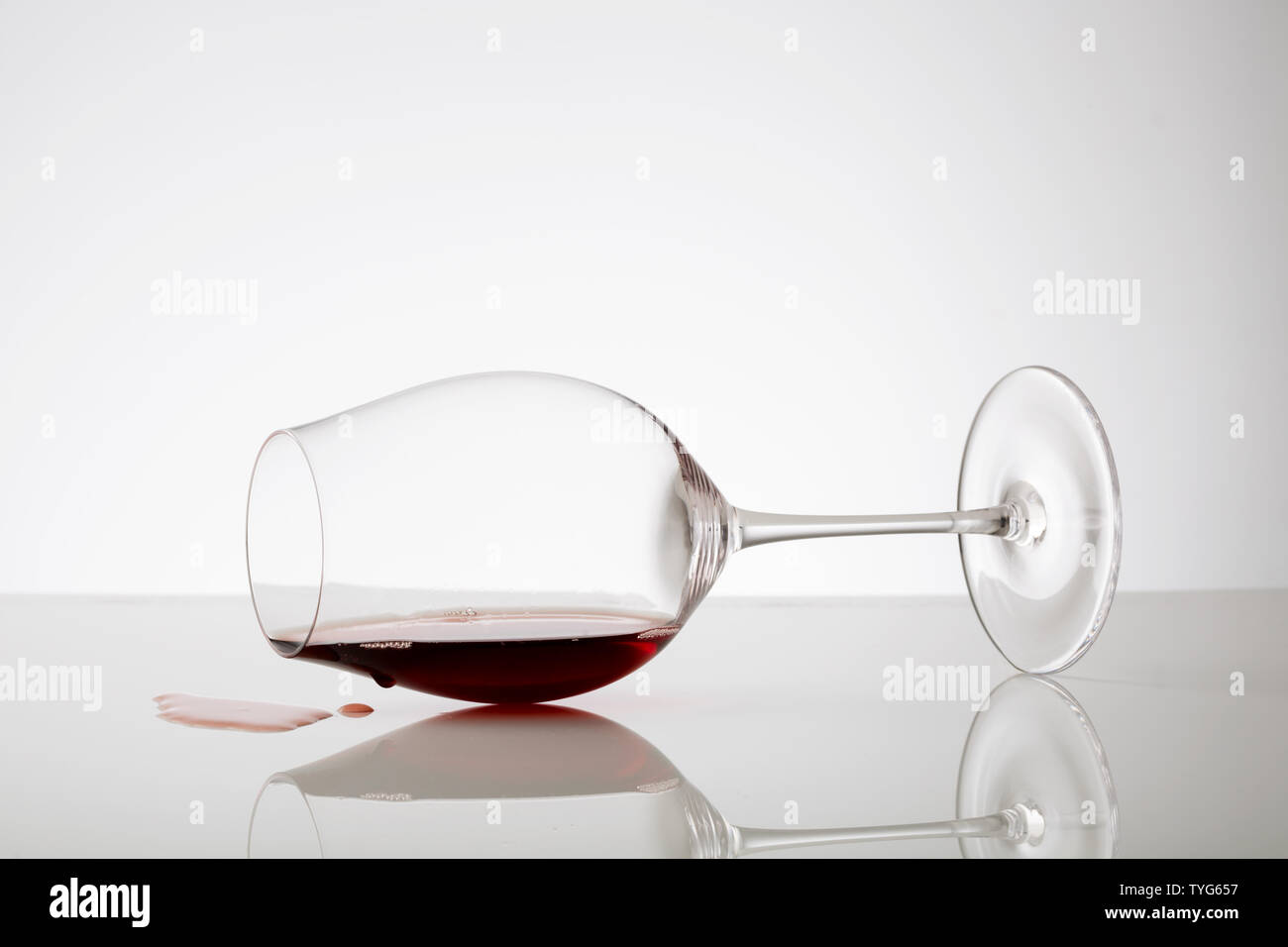 Red wine bottle lying down hires stock photography and images Alamy