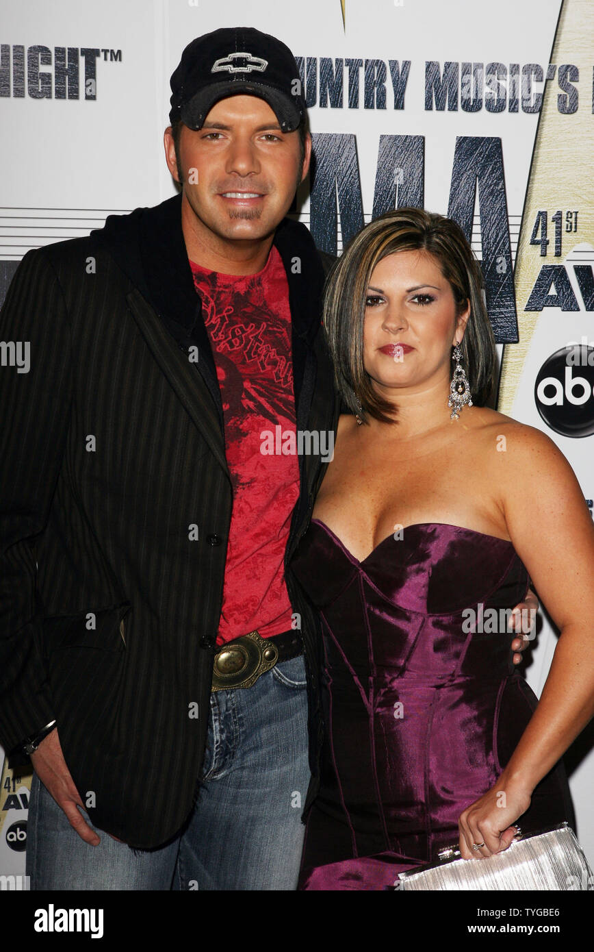 Rodney Atkins and his wife Tammy Jo arrive at the 41st annual Country