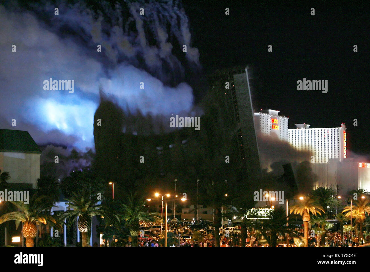 Stardust Resort and Casino (imploded 2007) photo 1