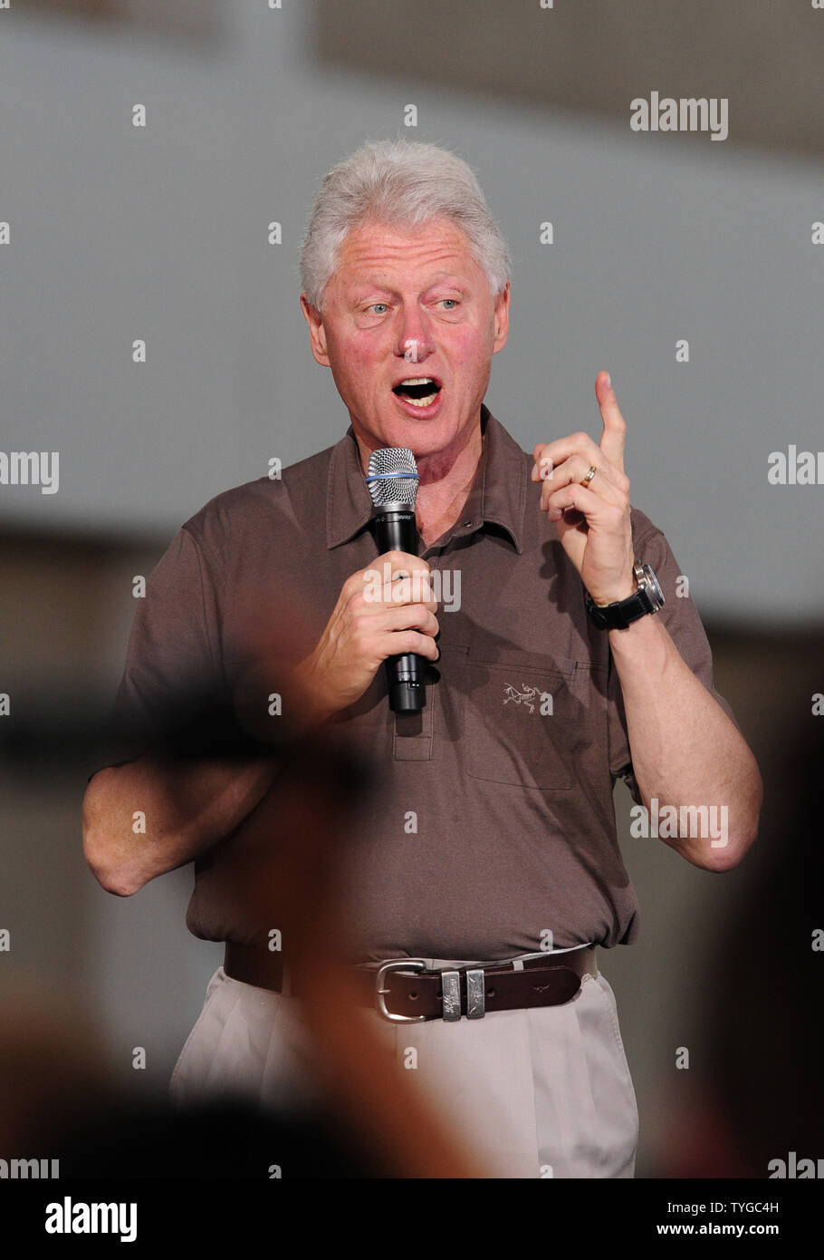 William Jefferson (Bill) Clinton, 42nd President of the United States, makes a point in his speech during an Obama rally at Chaparral High School in Las Vegas, Nevada on October 19, 2008.  (UPI Photo/David Allio) Stock Photo