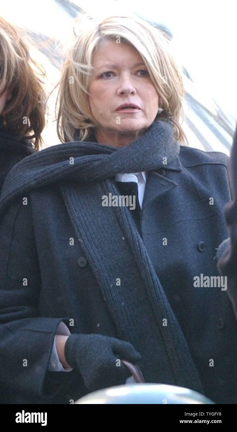 Martha Stewart Trial High Resolution Stock Photography and Images - Alamy
