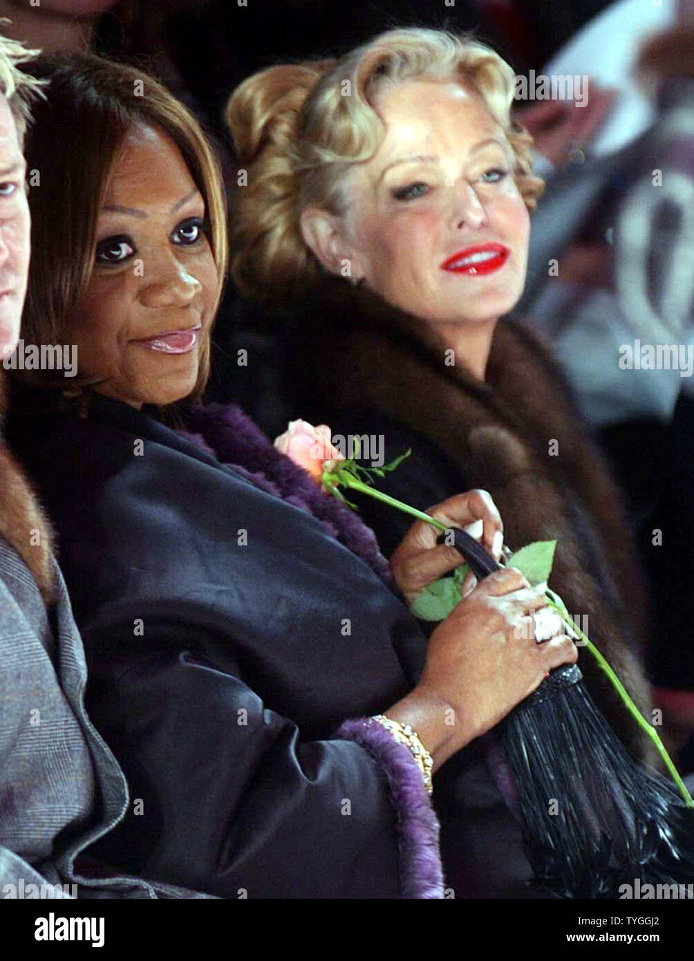 Singer Patti LaBelle and actress Farah Fawcett (right) view Zang Toi 2004  fall-winter collection shown in New York on Feb. 13, 2004 at Olympus  Fashion week. (UPIEzio Petersen Stock Photo - Alamy