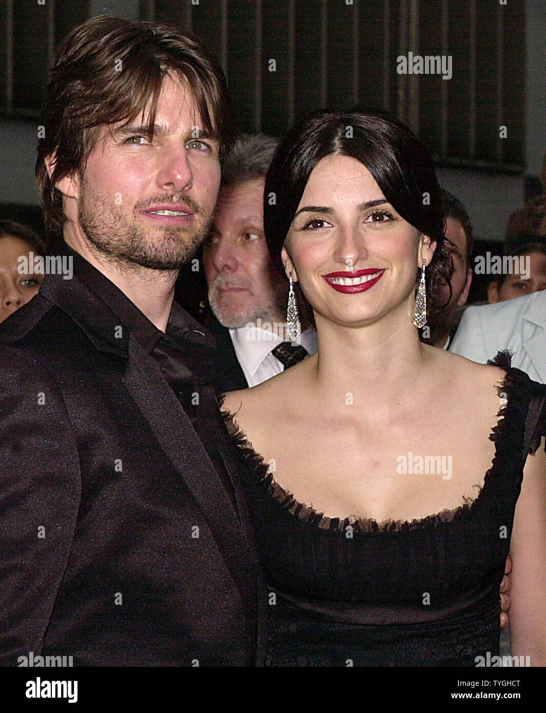 Actor Tom Cruise and girlfriend-actress Penelope Cruz shown in June 2002  announced through their publicist