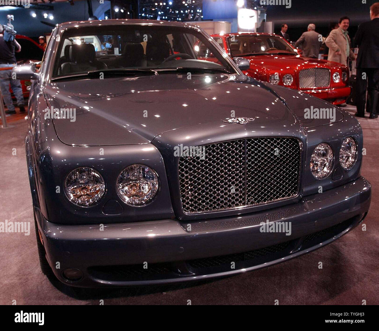 Albums 98+ Pictures bentley cars new york Completed