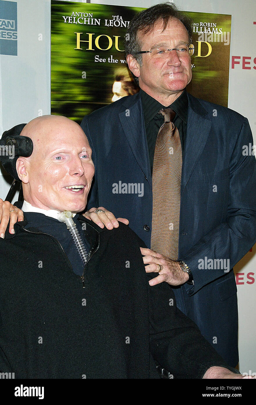 Christopher reeve 2004 hi-res stock photography and images - Alamy