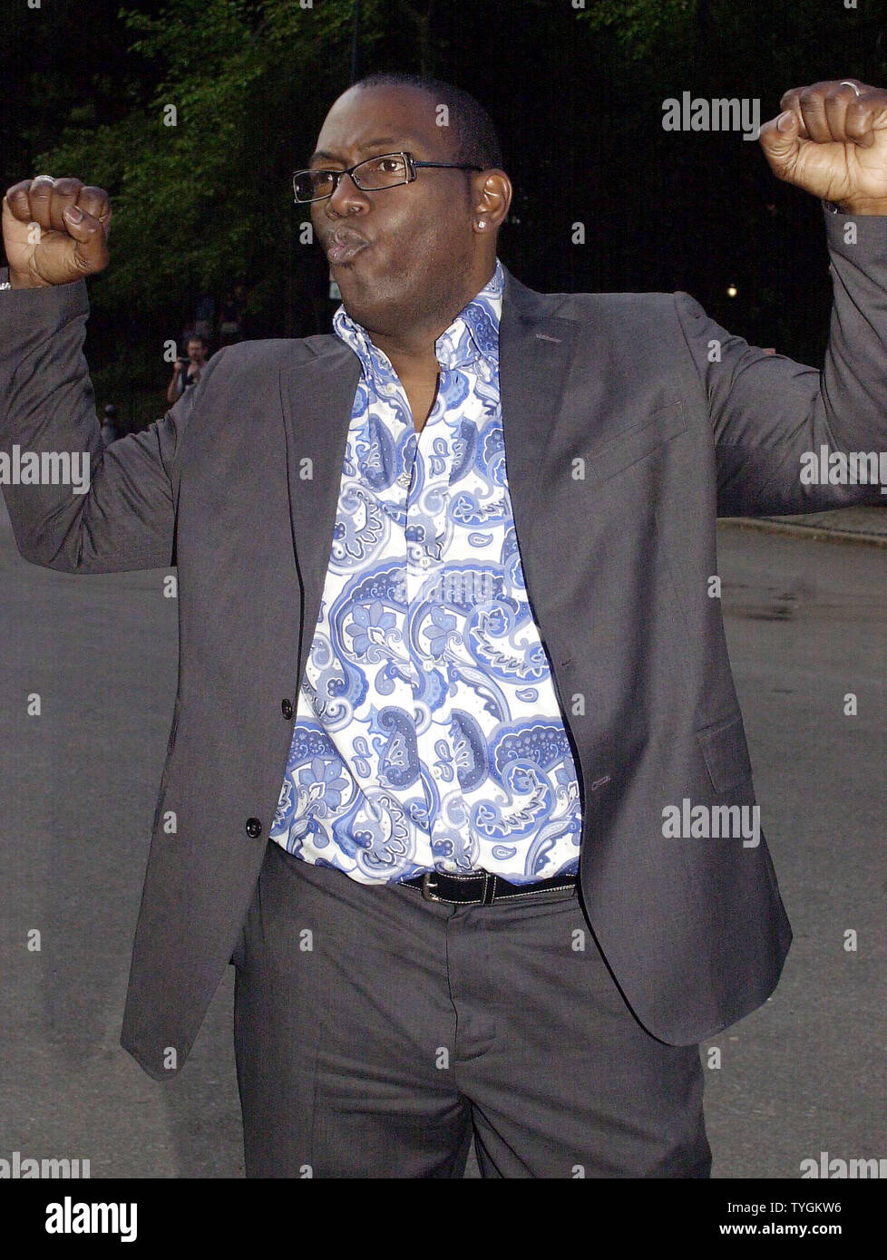 American Idol judge Randy Jackson celebrates his 117 pound weight loss while posing at the June 3, 2004 ceremonies for the Fresh Air Fund Salute to American Heroes honoring actress Natalie Portman. (UPI Photos/Ezio Petersen) Stock Photo