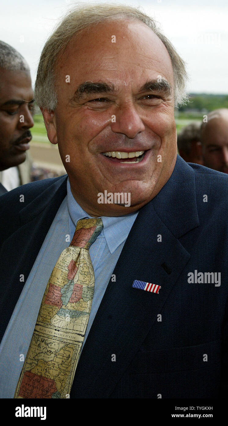 Pennsylvania Governor Ed Rendell poses for pictures at the 136th ...
